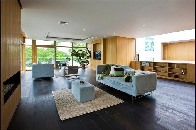 In città finisce nella spazzatura il 40% del cibo che compriamo