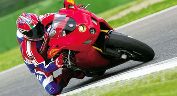 Valentino rossi alla ducati fa bene all'economia