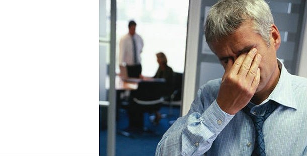 Problemi al lavoro? un italiano su dieci soffre in ufficio