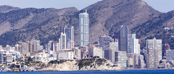 Spagna, l'immobiliare minaccia il futuro economico