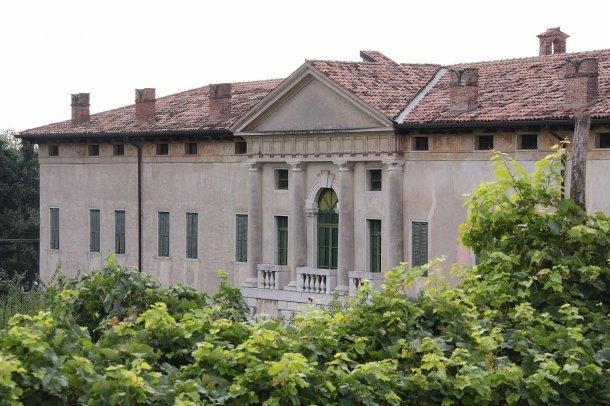 villa_06_672-458_resize