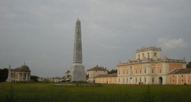 Napoli, all'asta il castello borbonico per 25 milioni di euro (galleria)