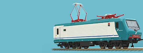 Tremonti in treno scopre che non c'è acqua. Comincia la sua campagna elettorale?