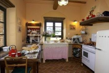 "Meno tasse sul lavoro, più tasse sugli immobili"