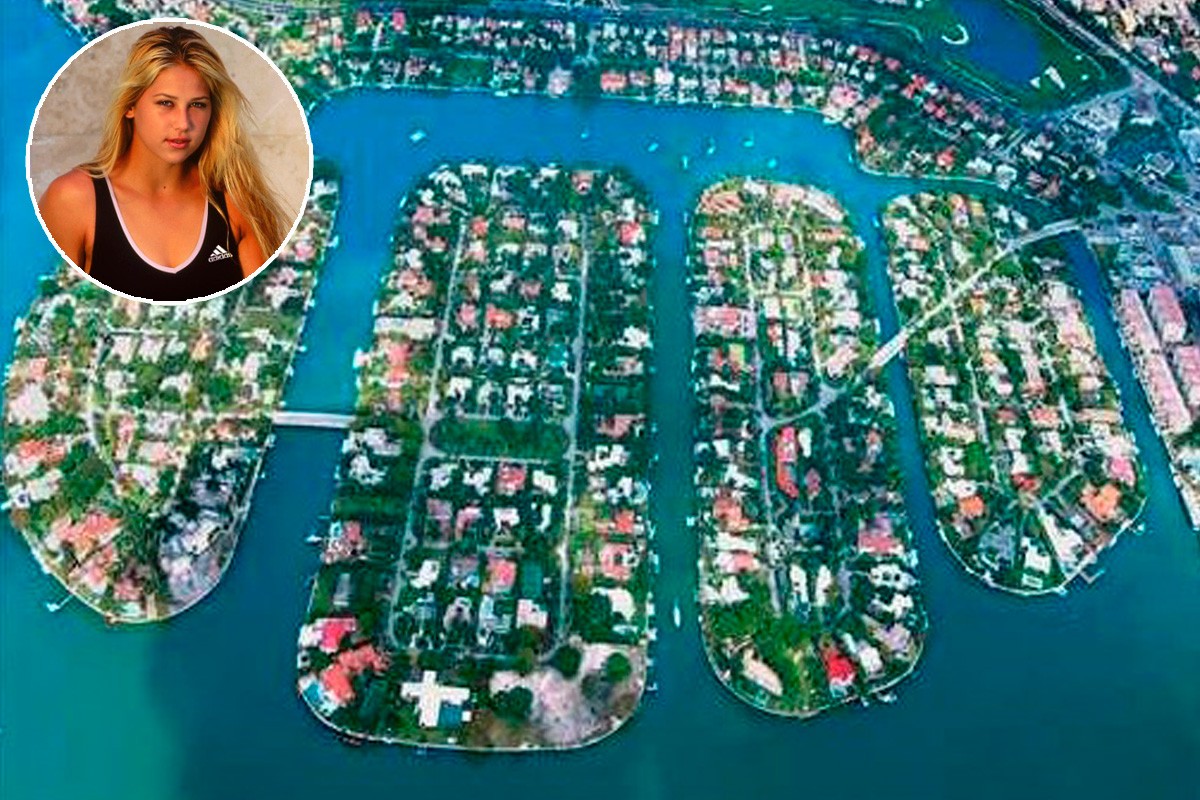 Case dei vip: l'ex tennista Anna Kurnikova vende la tenuta col molo (Miami)