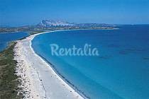 Le migliori case vacanza in affitto per l'estate in Sicilia e Sardegna