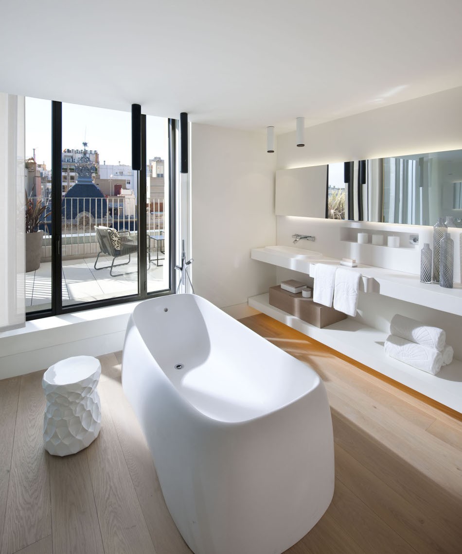 barcelona_15_barcelona_suite_bathroom_sm