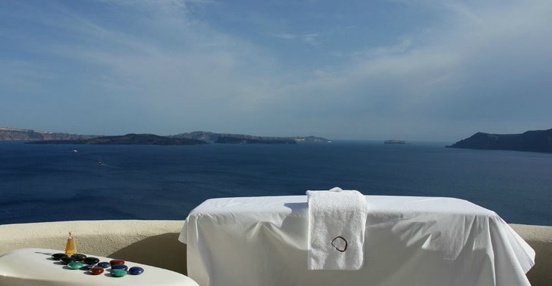 hotel-mystique-santorini14