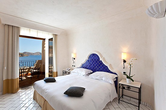 Lazio, bocciato il piano casa, 10 assessori pdl se ne vanno (video)