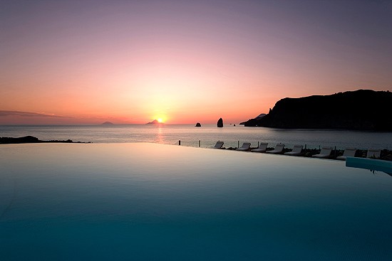 La grecia si ribella contro le imposte immobiliari