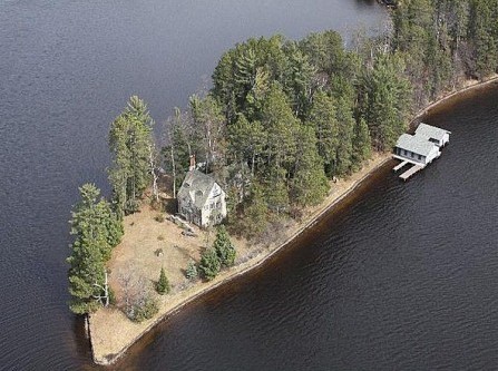 7 isole private in vendita con una casa esclusiva (galleria)