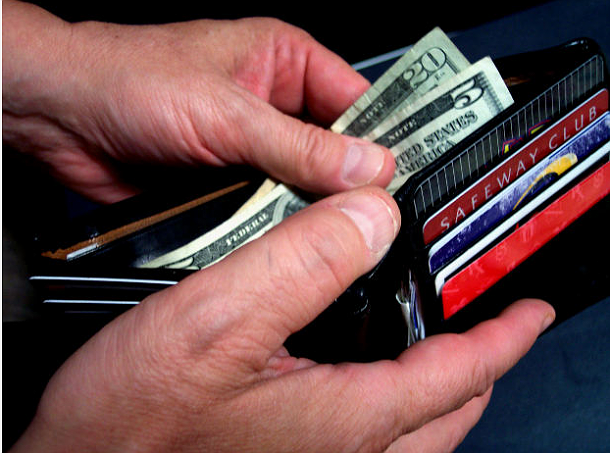 Patrimoniale in arrivo? una botta secca sulla casa e i conti bancari 