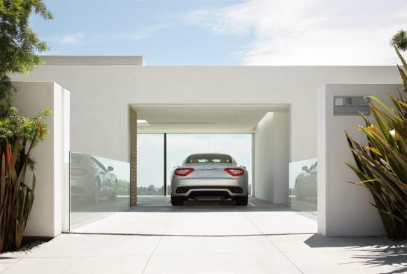 car-in-home-maserati-compiettion1