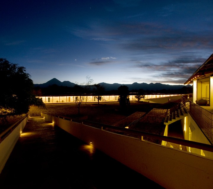 una vista dall'esterno dell'hotel hotel-explora-atacama12