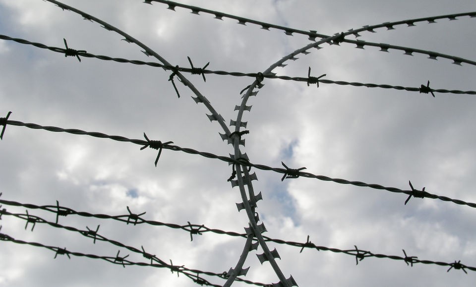 Patto con la svizzera e carcere per chi evade