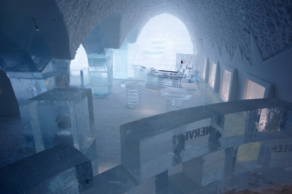 Icehotel13