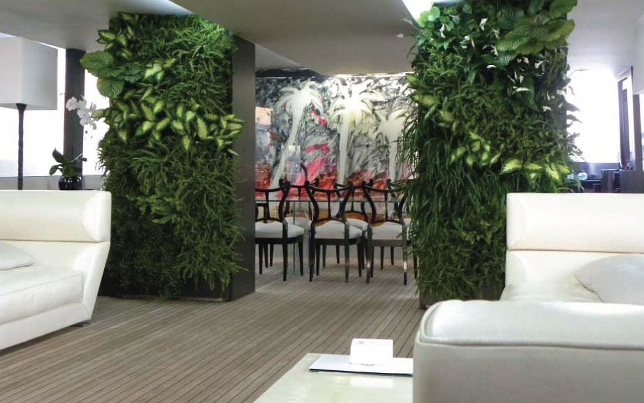 un'installazione a cura di verdeprofilo Giardini, orti e prati verticali: una nuova frontiera del design (galleria)