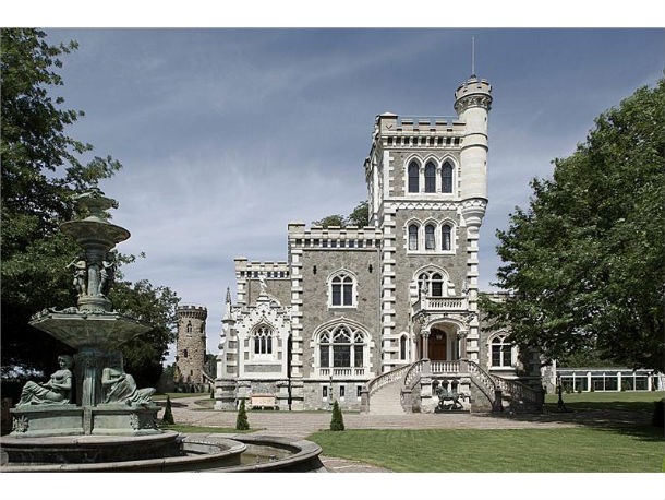 Case da sogno: un castello tutto per sè nella svizzera egiziana (video)