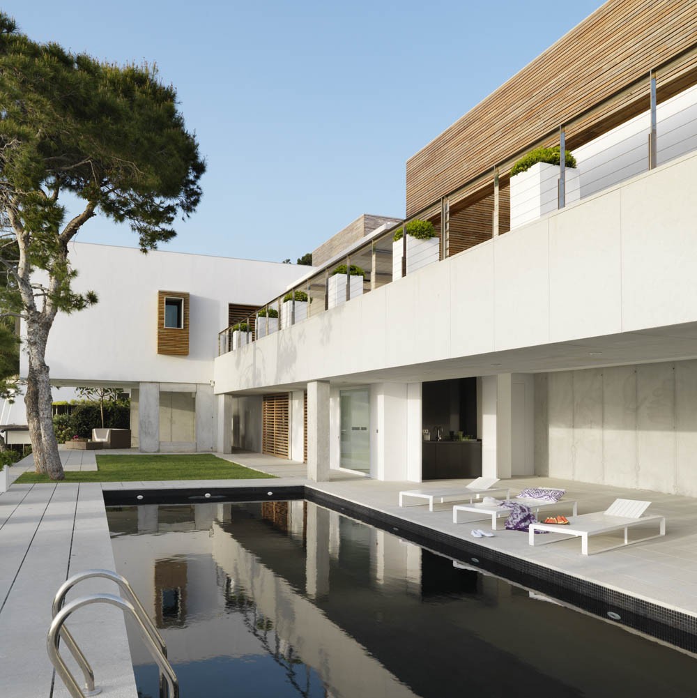 Casa, i giovani la comprano da soli