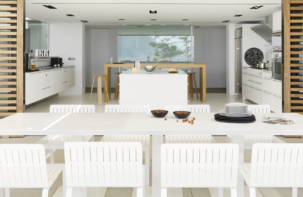 Pure-White-House-02-2