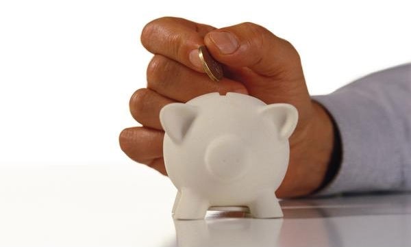 Federconsumatori: nel 2012 ogni famiglia pagherà 1133 euro in più di tasse (tabella)