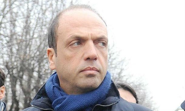 Alfano ha due idee sull'imu: pagarla a rate ed eliminarla nel 2013