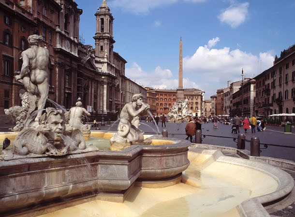 Casa del week-end: vacanze romane a pochi metri da piazza navona (fotogallery)