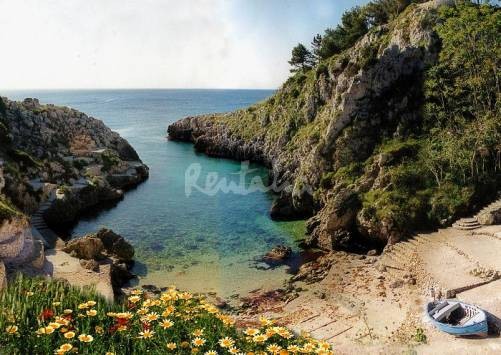 Casa del week-end: villa arroccata sul promontorio di castro, la perla del salento