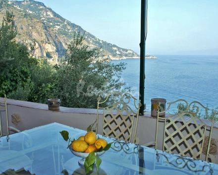 Casa del week-end: all'ombra degli uliveti e con vista al mare della costiera amalfitana