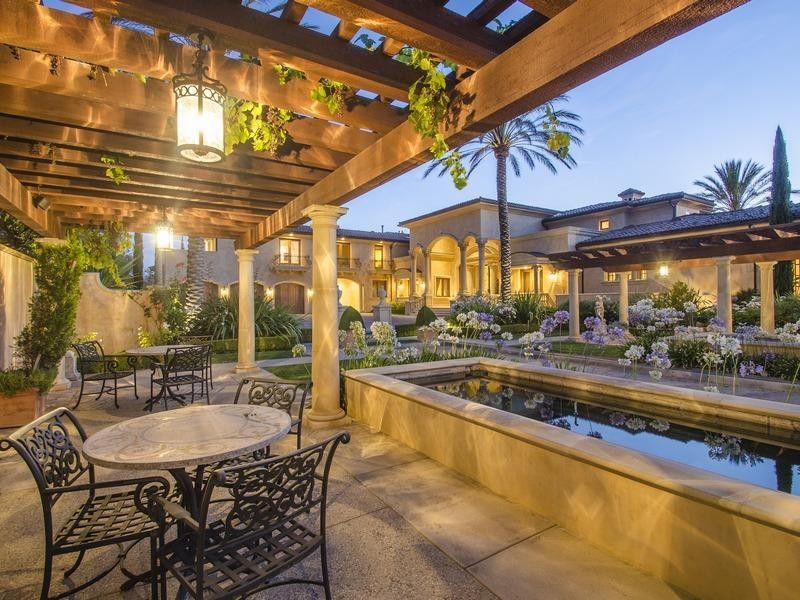 Casa da sogno: una villa in california per chi vuol fare l'italiano