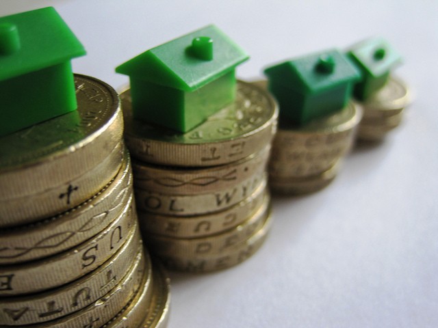 foto: images of money (flickr.com cc) house_price