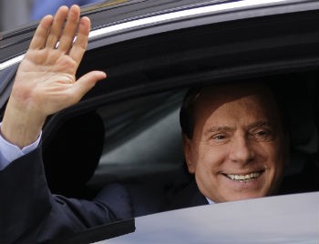 Non solo le feste, ma anche le ville costano care a berlusconi