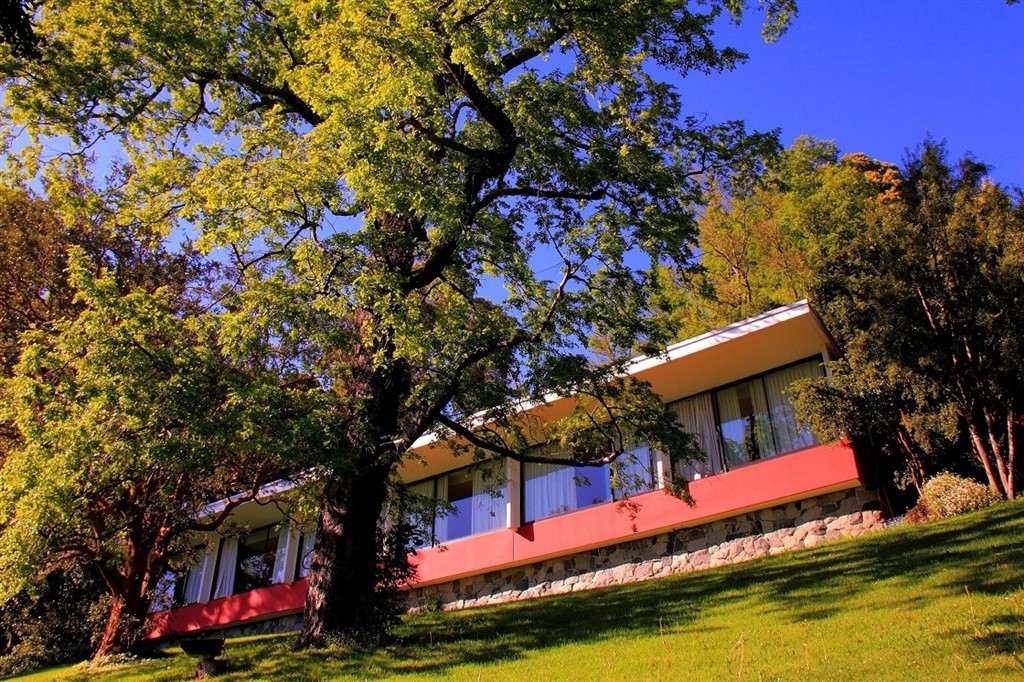 20-habitaciones-exterior-edificio-principal.jpg.1024x0