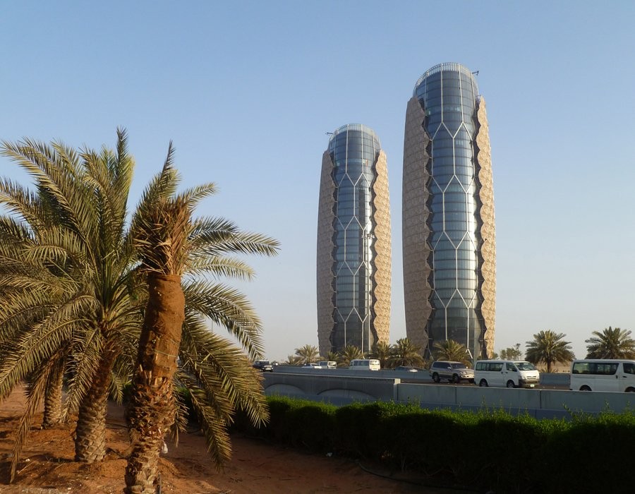 2_al_bahar_towers_abu_dhabi