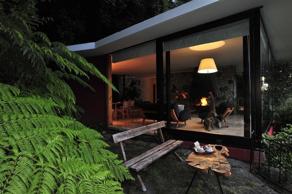 exterior-chalet-real-1.jpg.1024x0