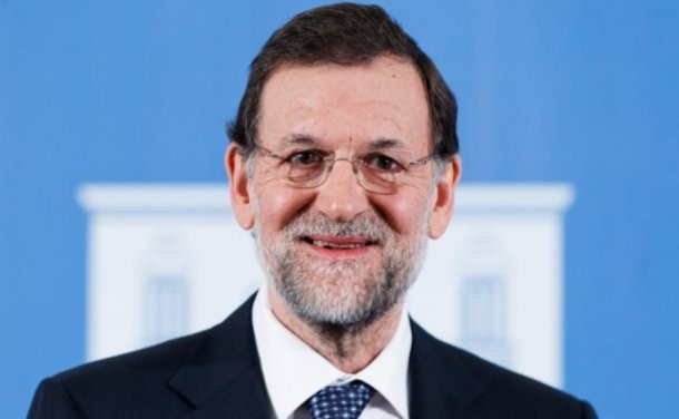 il presidente del governo spagnolo mariano rajoy La Spagna alla disperazione immobiliare: permesso di soggiorno a chi compra casa