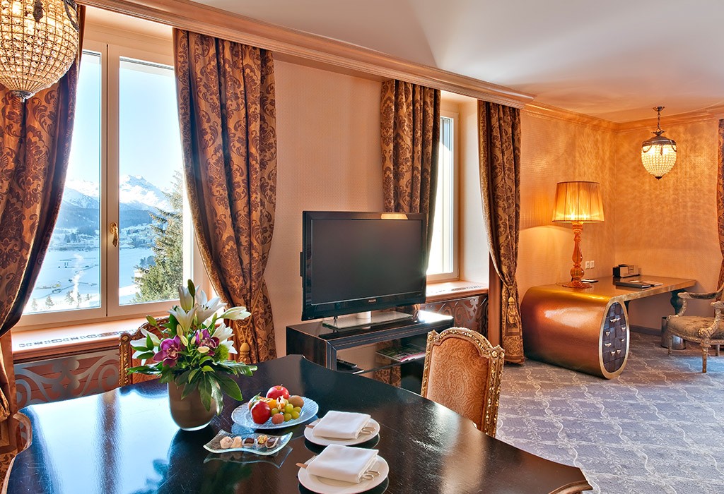 rooms__0000s_0040_Carlton_Suiten_001