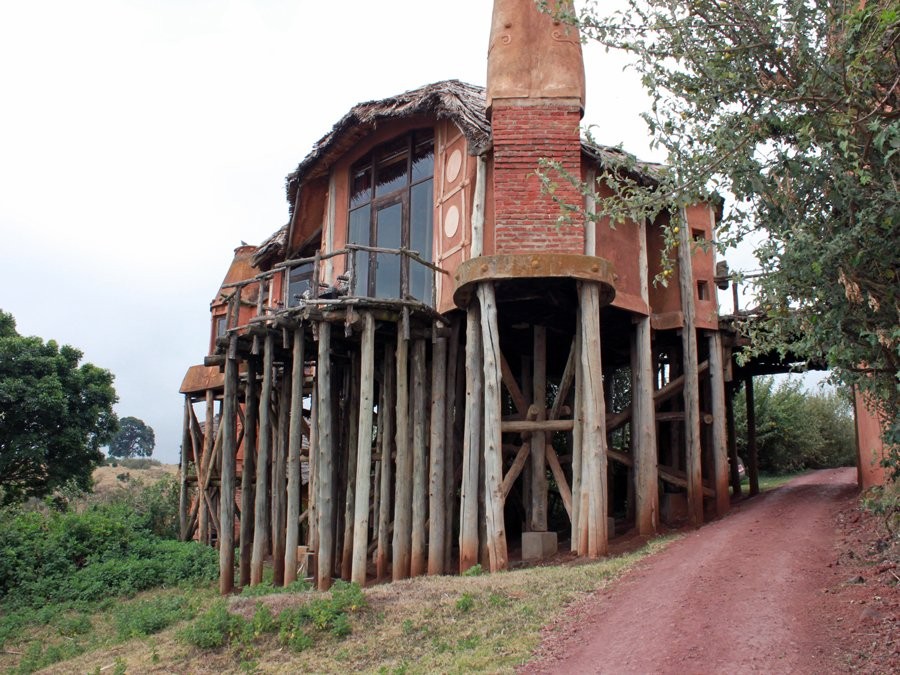 some-of-the-buildings-are-even-constructed-on-stilts-for-an-improved-view