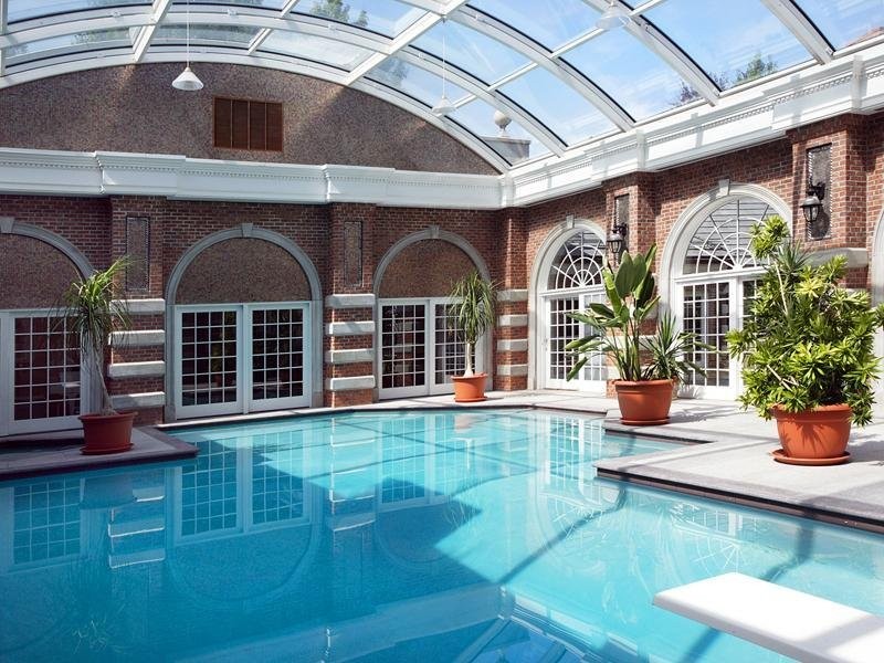 the-family-wont-have-to-worry-about-the-upcoming-new-jersey-winter-the-pool-is-indoors-diving-bo