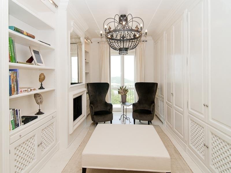 this-looks-like-a-cozy-place-to-curl-up-and-read-a-book_0