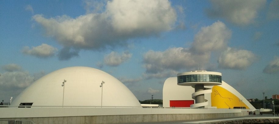 oscarniemerinternetionalculturalcentreavilajpg