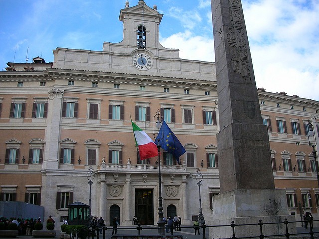 Sondaggi elettorali, ecco cosa potrebbe succedere alla camera e al senato