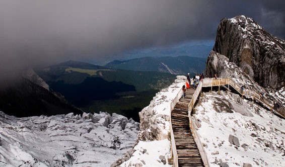 BT_Lijiang_Activities_TrekAttractions_Jade_Dragon_Snow_Mountain