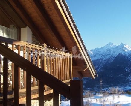 L'emiro del qatar sogna di valorizzare la costa smeralda