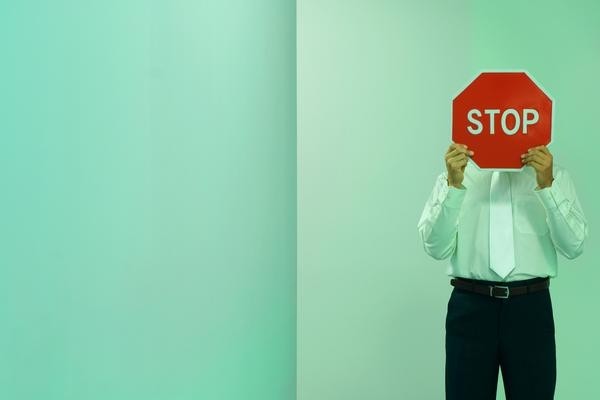 Prezzi sproporzionati: gli immobili di lusso non se li compra nessuno