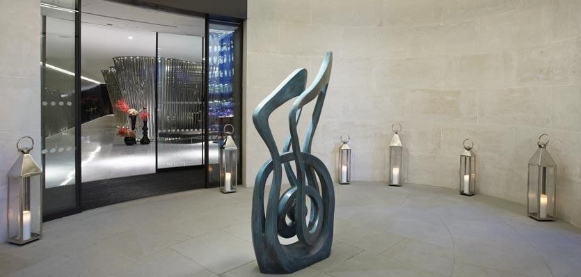 04me-london-lobby
