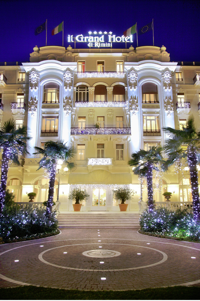 FireShot_Screen_Capture_002_-_Grand_Hotel_Rimini_albergo_5_stelle_lusso_riviera_romagnola_-_Phot