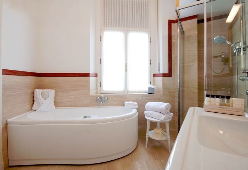 FireShot_Screen_Capture_025_-_Grand_Hotel_Rimini_albergo_5_stelle_lusso_riviera_romagnola_-_Phot