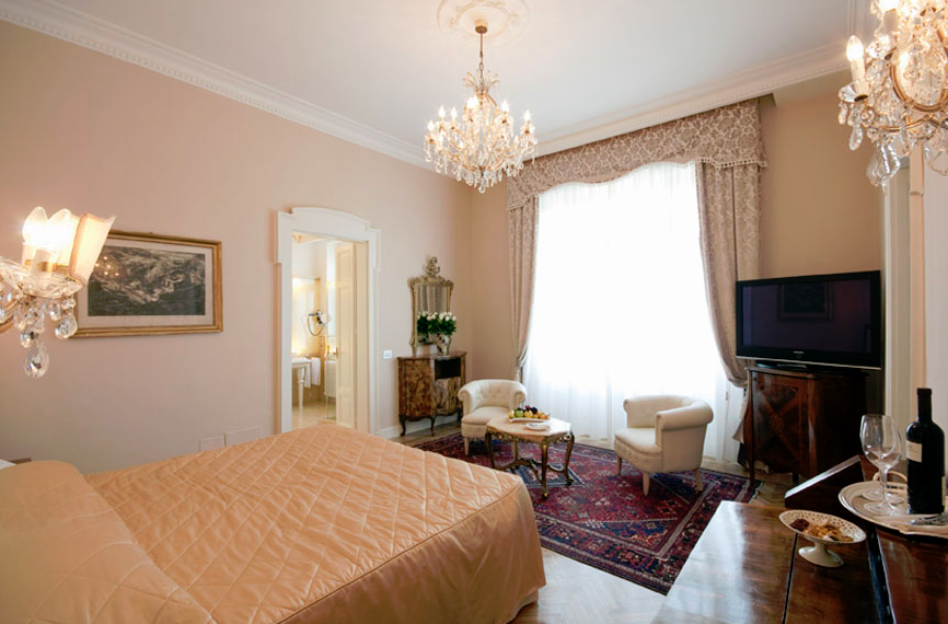 FireShot_Screen_Capture_036_-_Grand_Hotel_Rimini_albergo_5_stelle_lusso_riviera_romagnola_-_Phot