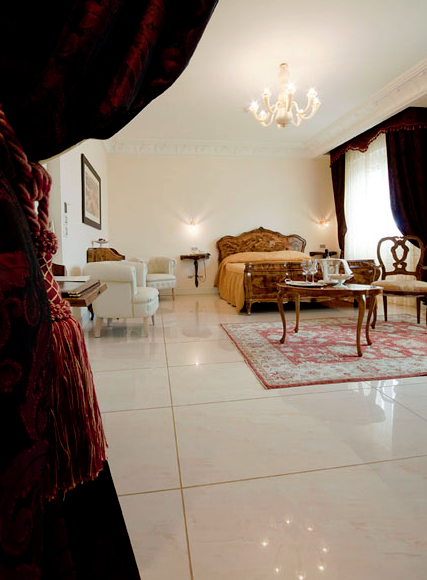 FireShot_Screen_Capture_042_-_Grand_Hotel_Rimini_albergo_5_stelle_lusso_riviera_romagnola_-_Phot